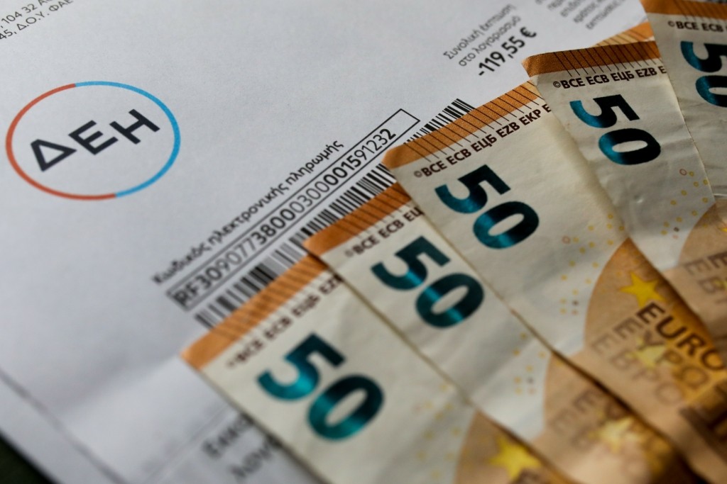 Πόσο θα οφεληθούν τα νοικοκυριά και τις επιχειρήσεις από την επιδότηση ρεύματος