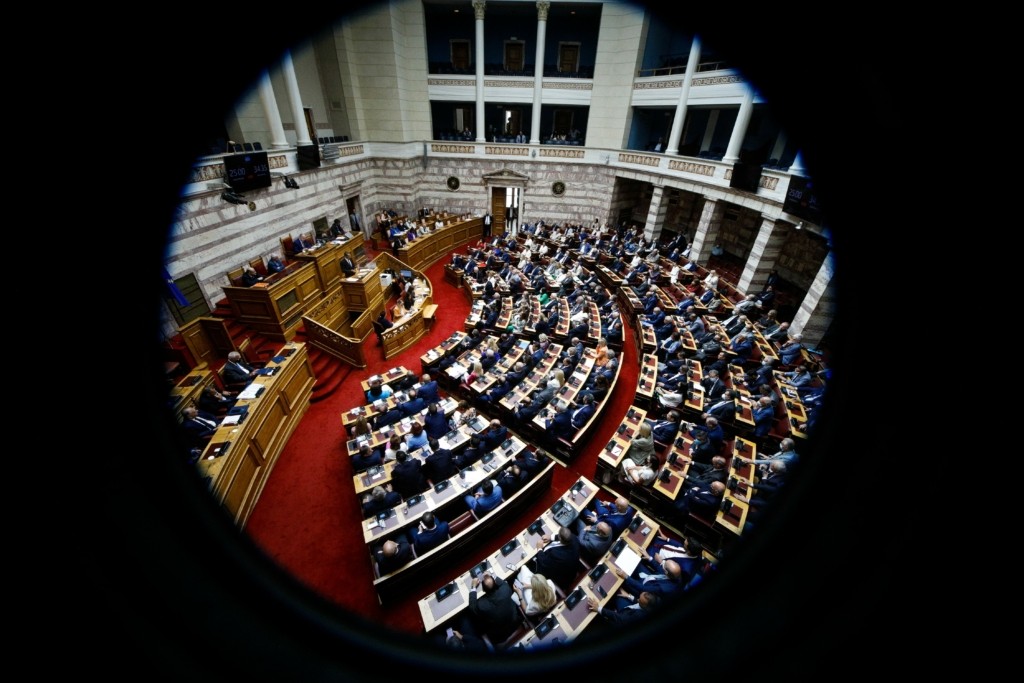 LIVE – Διεύρυνση της πρότασης του ΠΑΣΟΚ για Εξεταστική προανήγγειλε ο Καστανίδης