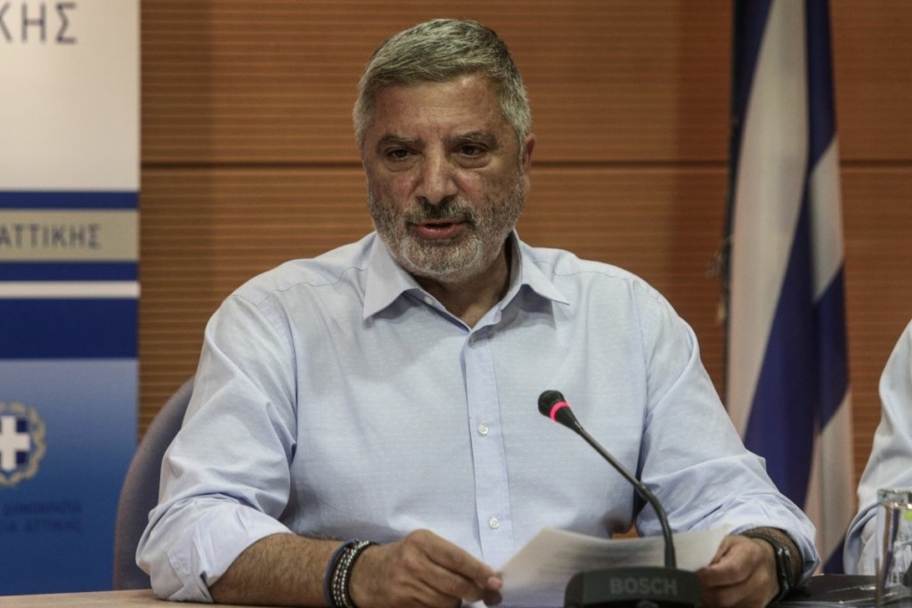 H σπάνια φωτογραφία του Γιώργου Πατούλη με τον γιο του