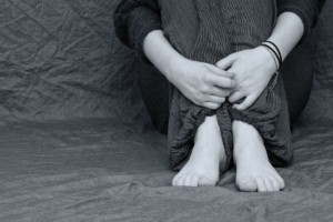 Πάτρα: Τέσσερα κορίτσια εξανάγκασαν 13χρονη να ταπεινωθεί και κατέγραψαν το περιστατικό σε βίντεο