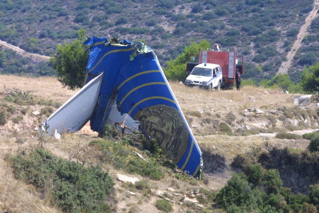 Η ημέρα που έσβησε ο “Ήλιος” – 17 χρόνια από την αεροπορική τραγωδία με τους 121 νεκρούς (vids)