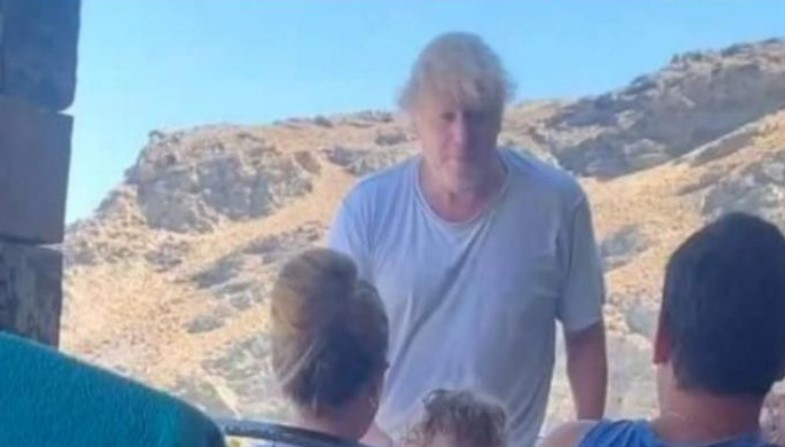 Η συνάντηση του Μπόρις Τζόνσον με δύο πρώην προέδρους στην Κάρυστο (pic)