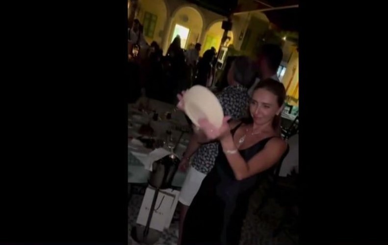 Σε ελληνική ταβέρνα στην Τουρκία το γλέντι αλά… ελληνικά της συζύγου του Πεσκόφ (pics&vid)