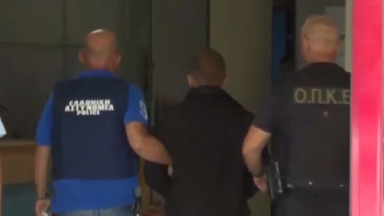 Προθεσμία για να απολογηθεί πήρε ο 29χρονος που σκότωσε τον πεθερό του στην Άρτα – Δηλώνει μετανιωμένος