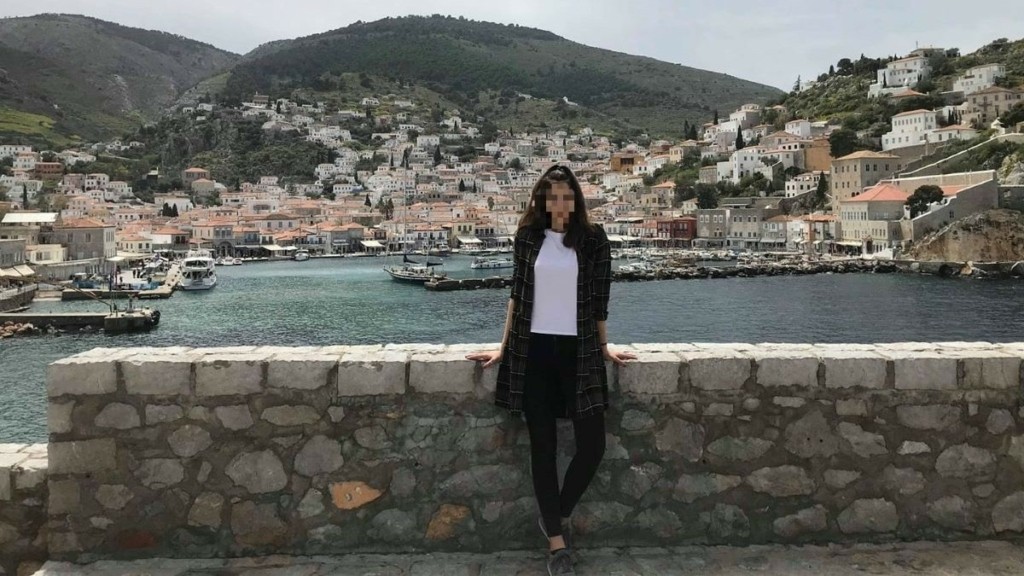 Ψάχνουν σε ποιο κατάστημα στην Τυνησία έφαγε η 19χρονη δόκιμος που πέθανε σε νοσοκομείο στη Νάπολη (vid)