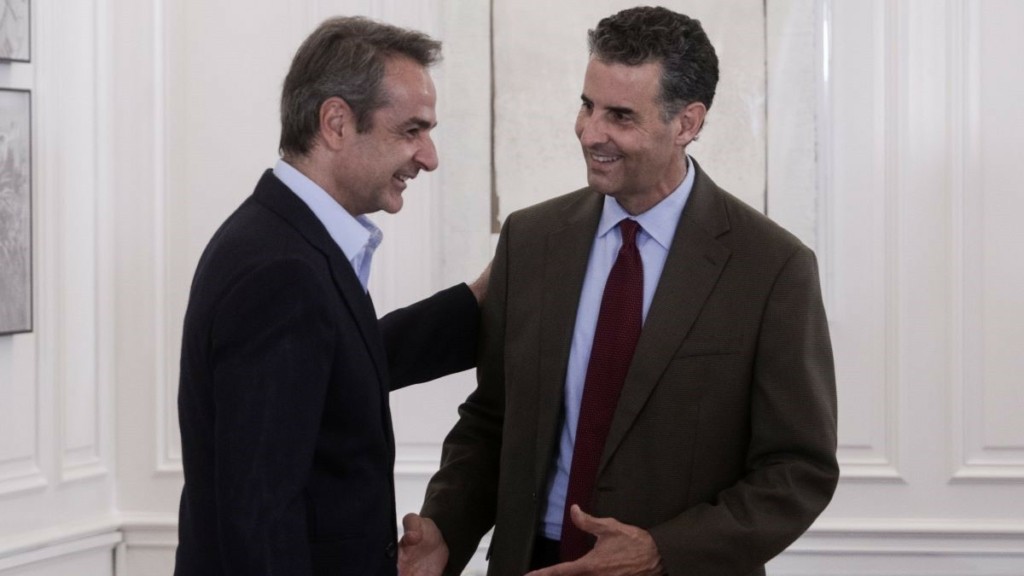 Ο Κυριάκος Μητσοτάκης συναντήθηκε με τον Τζον Σαρμπάνης – “Σε ιστορικά υψηλό επίπεδο οι σχέσεις Ελλάδας – ΗΠΑ” (pics)