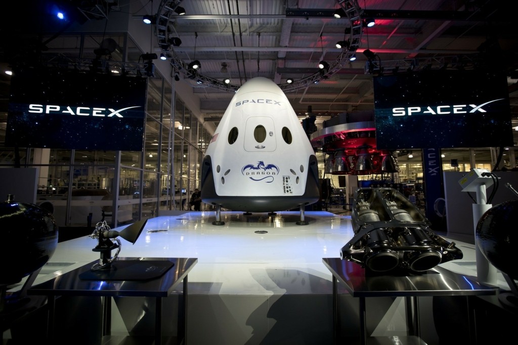 SpaceX και T-Mobile φιλοδοξούν να εξαλείψουν τις “λευκές περιοχές” χάρη στους δορυφόρους