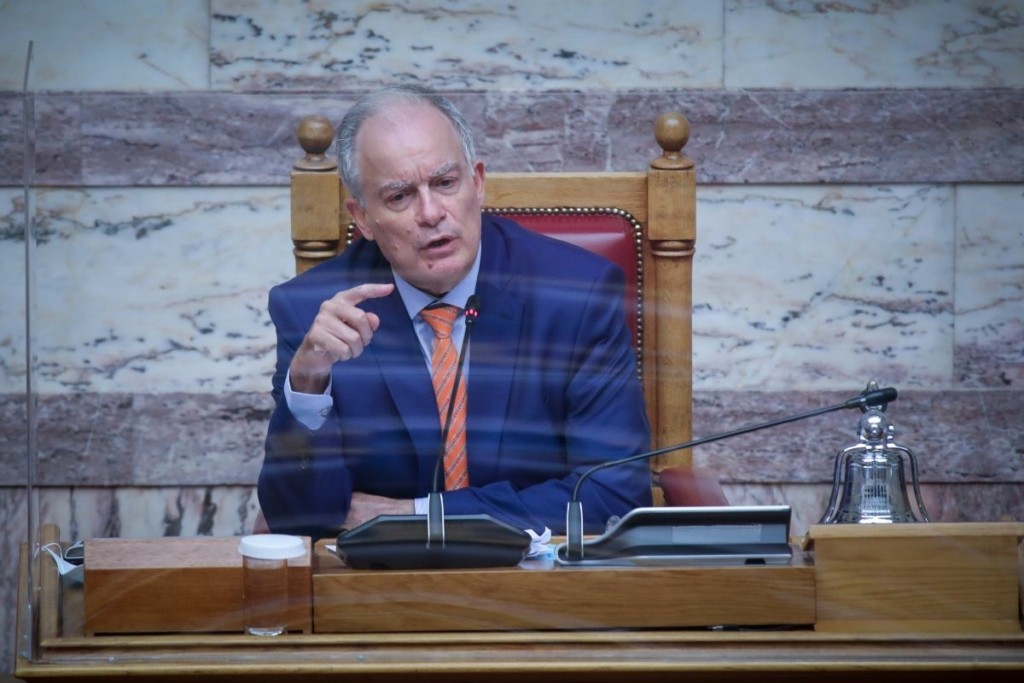 Έξω φρενών ο Τασούλας με τις διαρροές της  Θεσμών και Διαφάνειας – “Η διαδικασία έχει γίνει σουρωτήρι”