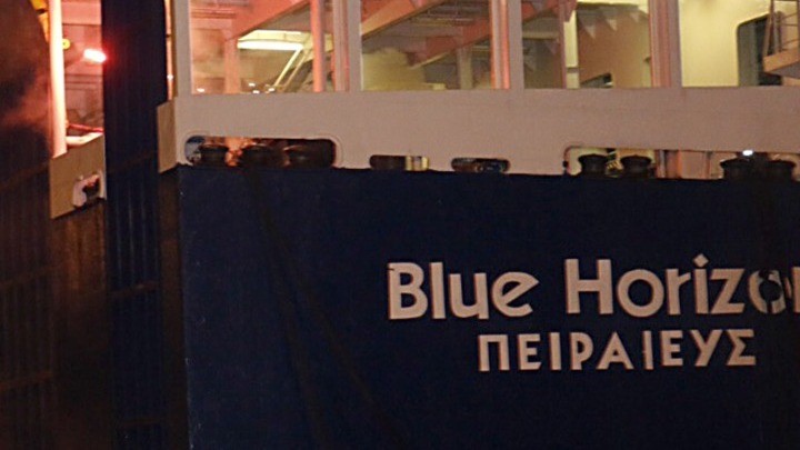 Βλάβη στη δεξιά κύρια μηχανή παρουσίασε το Blue Horizon – Κατέπλευσε στο λιμάνι του Πειραιά
