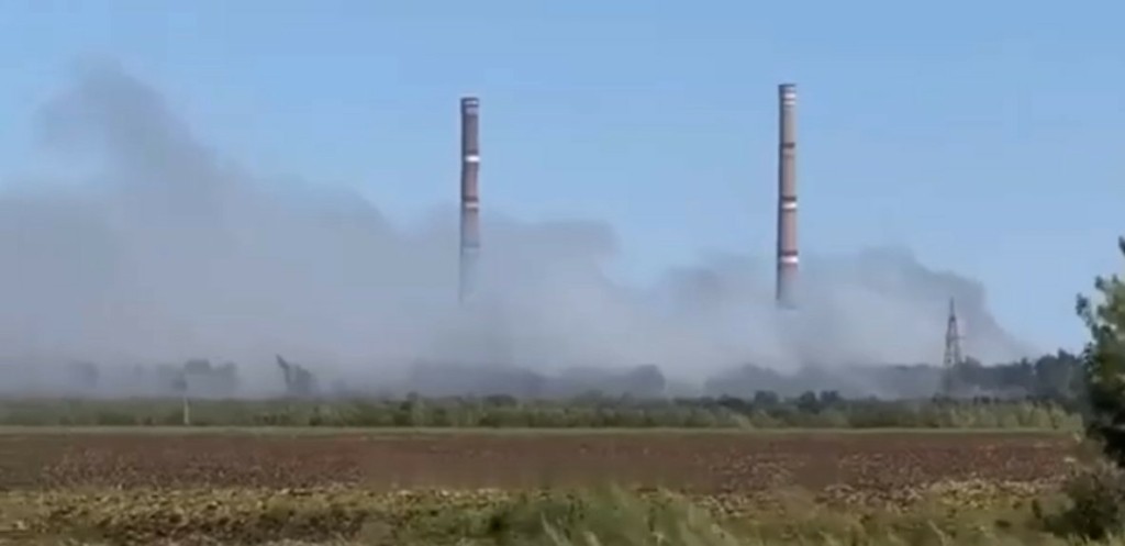 Τεράστια αγωνία στον πυρηνικό σταθμό στη Ζαπορίζια – Κίνδυνος διαρροής και πυρκαγιάς