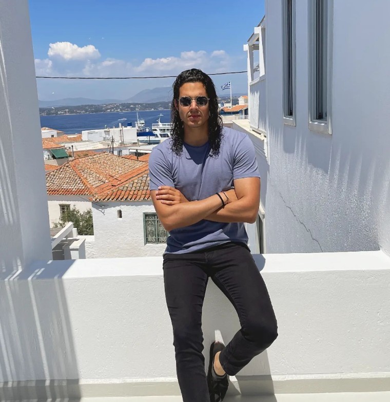 Χρήστος Μπίρμπας – Αυτός είναι ο νέος coach του GNTM 5 (pics)