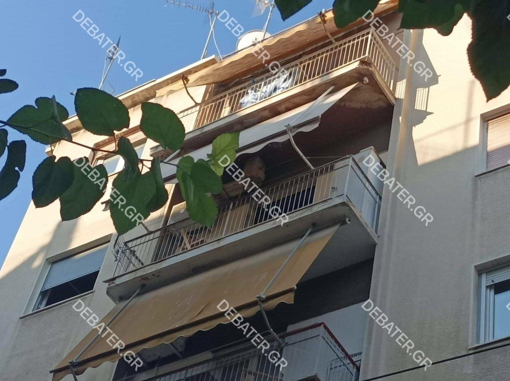 Τραγωδία στο Παγκράτι – Ανασύρθηκε νεκρός 60χρονος από φλεγόμενο διαμέρισμα (pics)