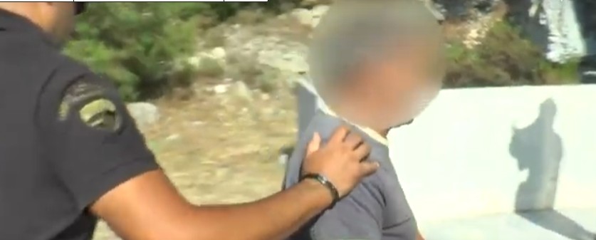 Στα δικαστήρια ο ύποπτος για εμπρησμό στη Θάσο – “Την έβαλα για να γελάω” (vid)