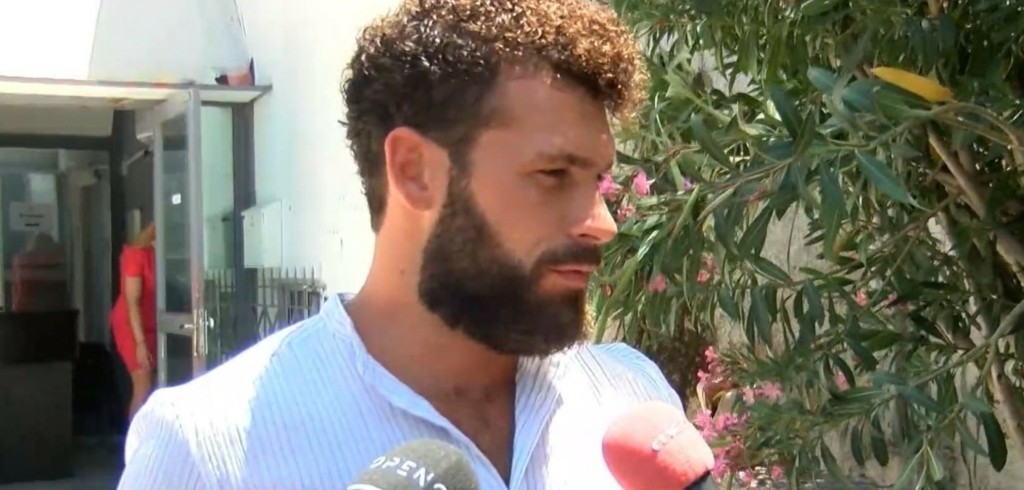 Απασφαλίζει η πρώην του Στάθη Σχίζα – “Έχω κι εγώ το δικαίωμα να μιλήσω για την προσωπική μου ζωή” (pics)