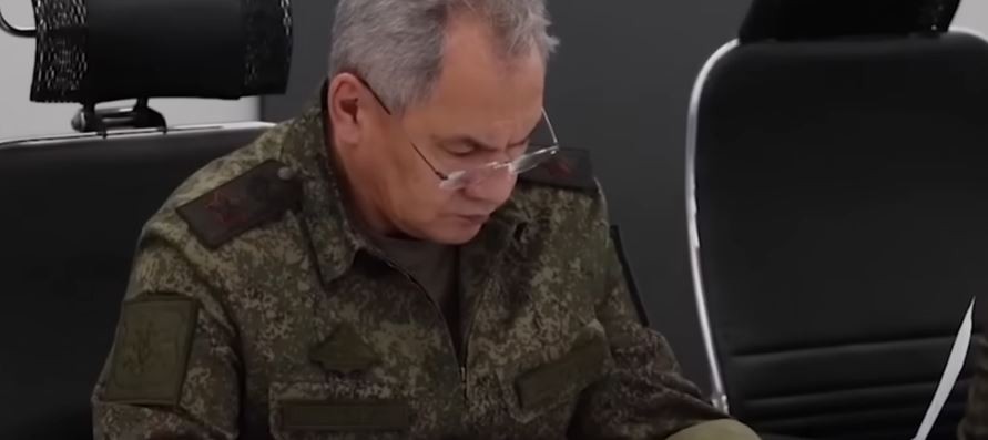 Σε δύσκολη θέση ο Σεργκέι Σοϊγκού – Οι Ρώσοι θέλουν εξηγήσεις για την αστραπιαία προέλαση των ουκρανικών δυνάμεων