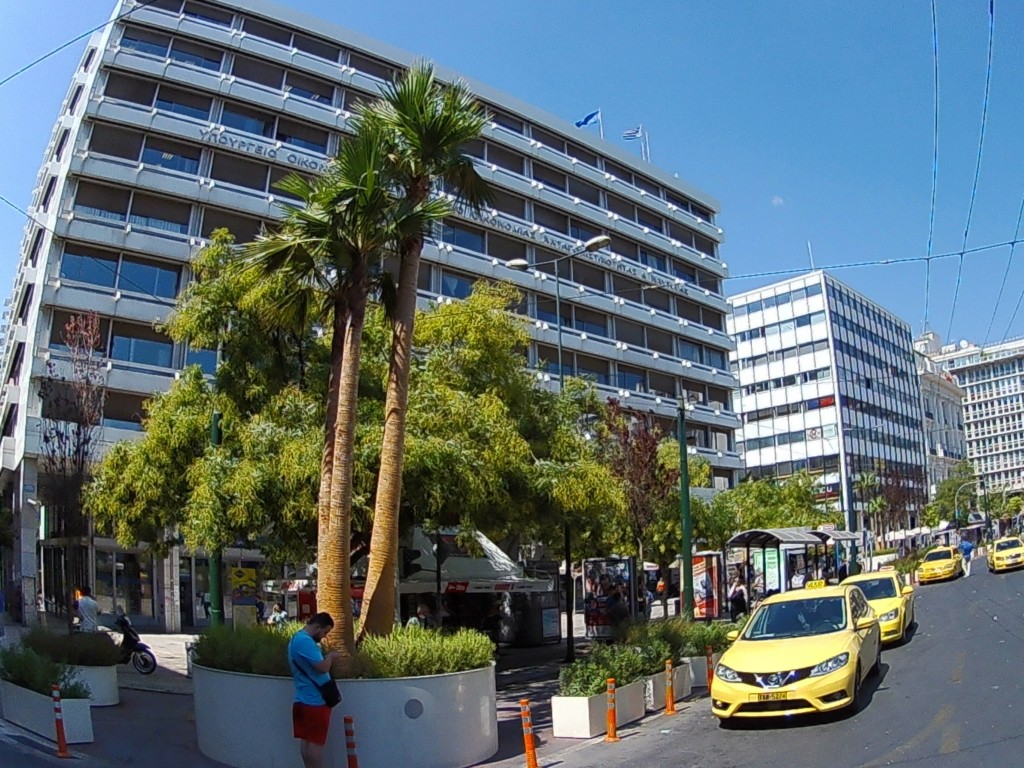 Ανατροπή στον προϋπολογισμό – Υπεραπόδοση τον Αύγουστο στα φορολογικά έσοδα