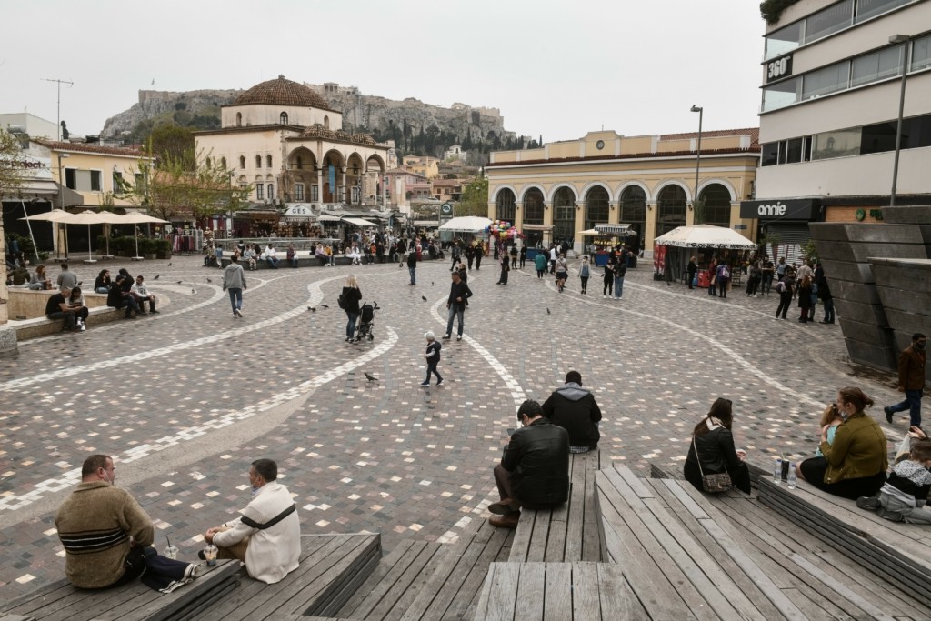 Τοπικές βροχές με συννεφιά την Κυριακή – Δείτε πού θα βρέξει