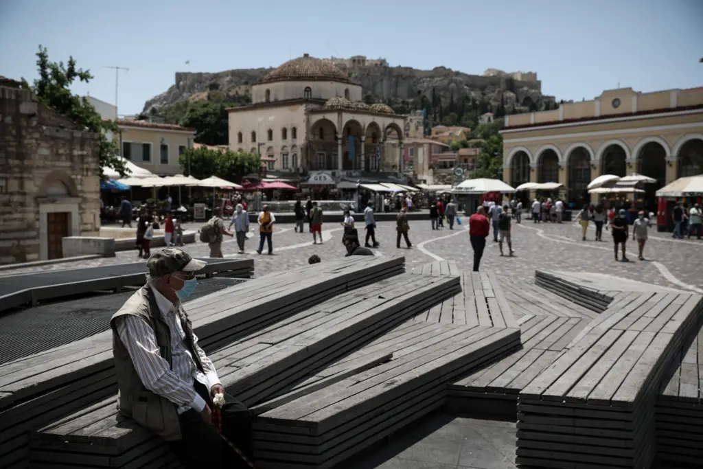 Κατατέθηκε η τροπολογία “ανάσα” – Πόσο μειώνεται η τιμή του πετρελαίου – Τέλος η εισφορά αλληλεγγύης και εξαιρέσεις στο τέλος επιτηδεύματος