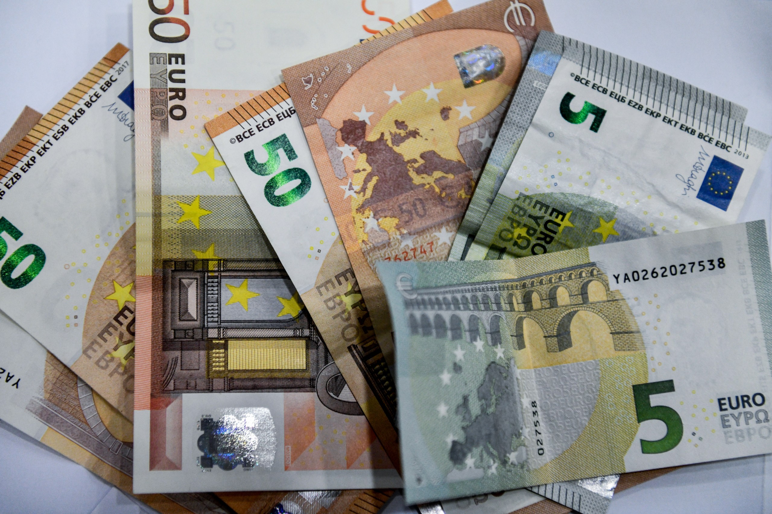 Η ενεργειακή κρίση απειλεί τα “θεμέλια” του κρατικού προϋπολογισμού (vid)