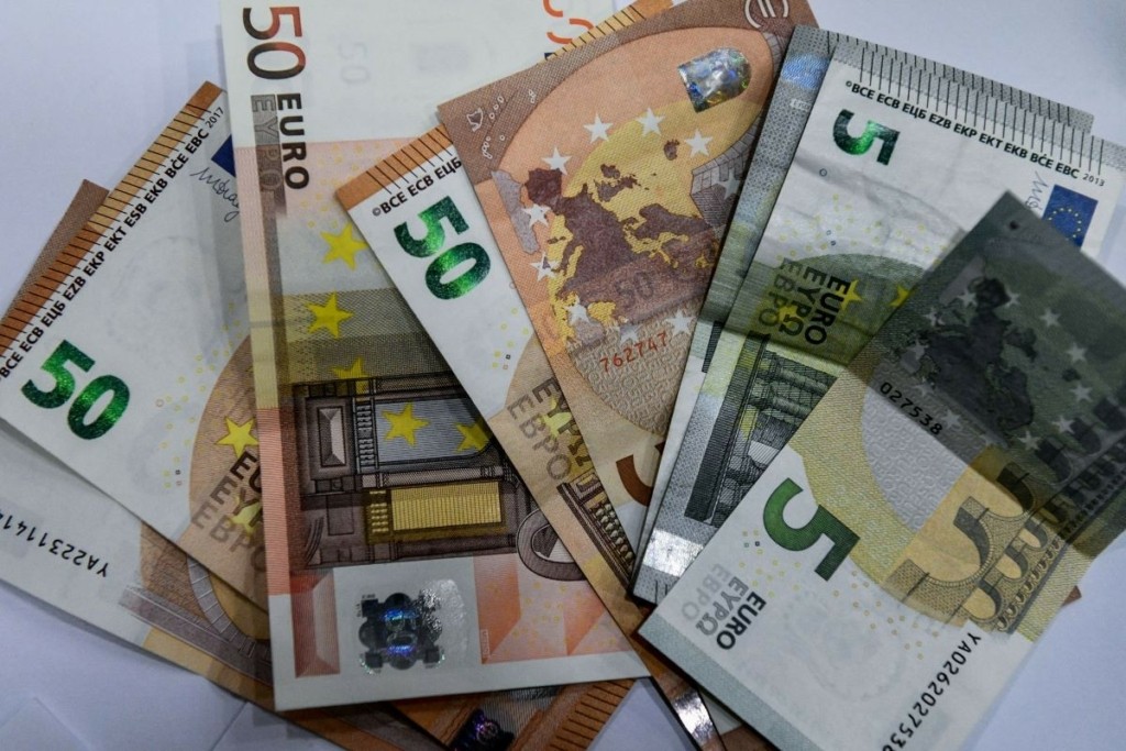 Διέλυσαν τον αρραβώνα και πλήρωσαν την οικογένεια της νύφης… 50.000 ευρώ – Απίστευτο βίντεο από το Αλιβέρι Νέας Ιωνίας