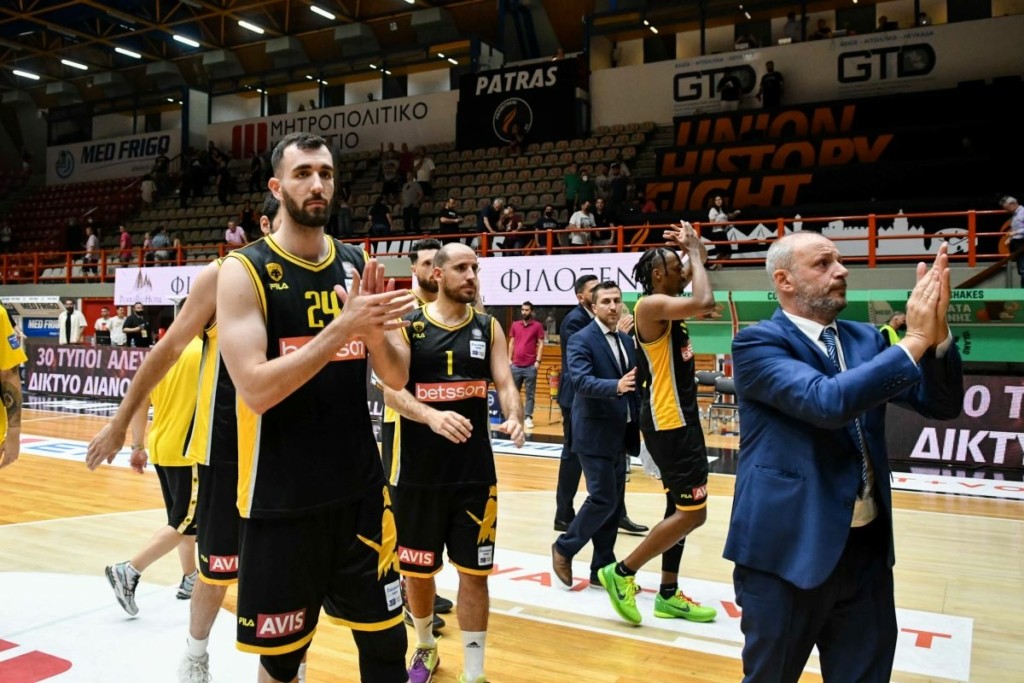“Έσβησε” όλα τα ban η ΑΕΚ