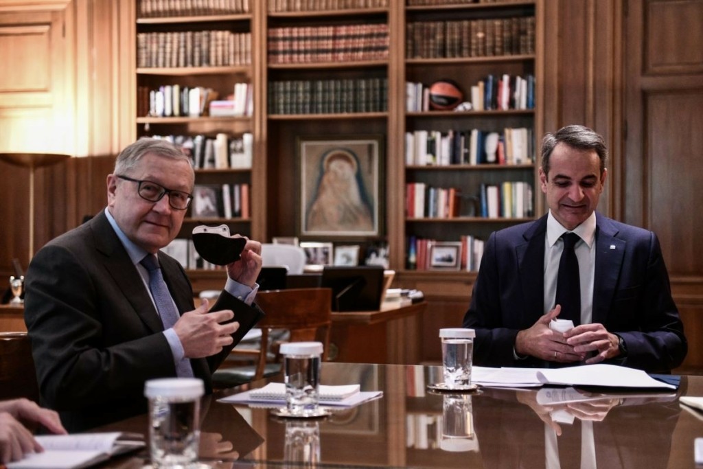 Συνάντηση Μητσοτάκη και Ρέγκλινγκ λίγο πριν τη Νέα Υόρκη