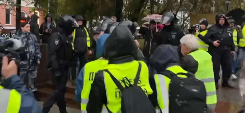 Η Ουκρανία… τρολάρει τη Ρωσία για τη μερική επιστράτευση – “Πώς πάει αυτό” (vid)