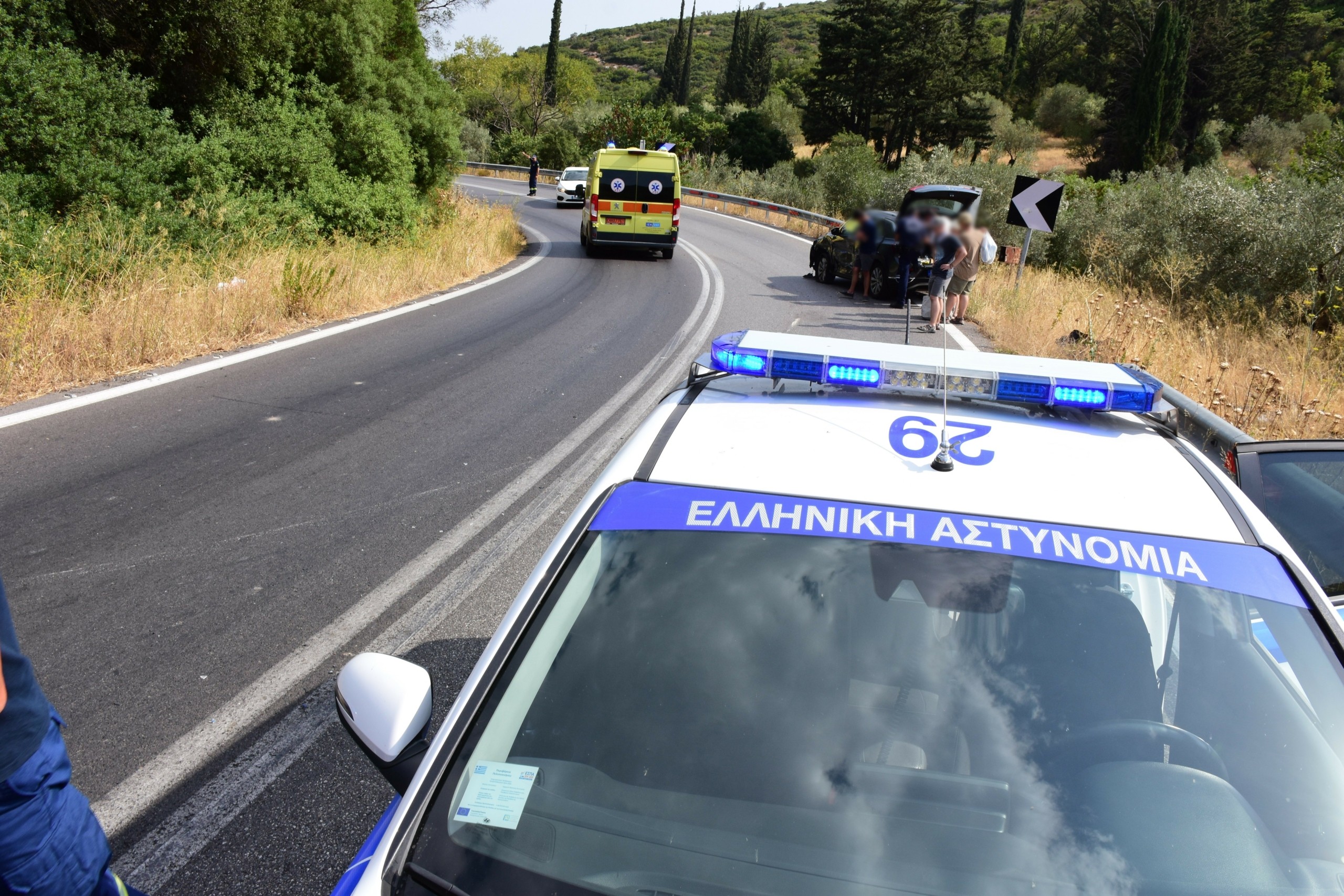 Σοκαριστικό τροχαίο στην Αρχαία Ολυμπία – Αυτοκίνητο τον παρέσυρε και τον σκότωσε