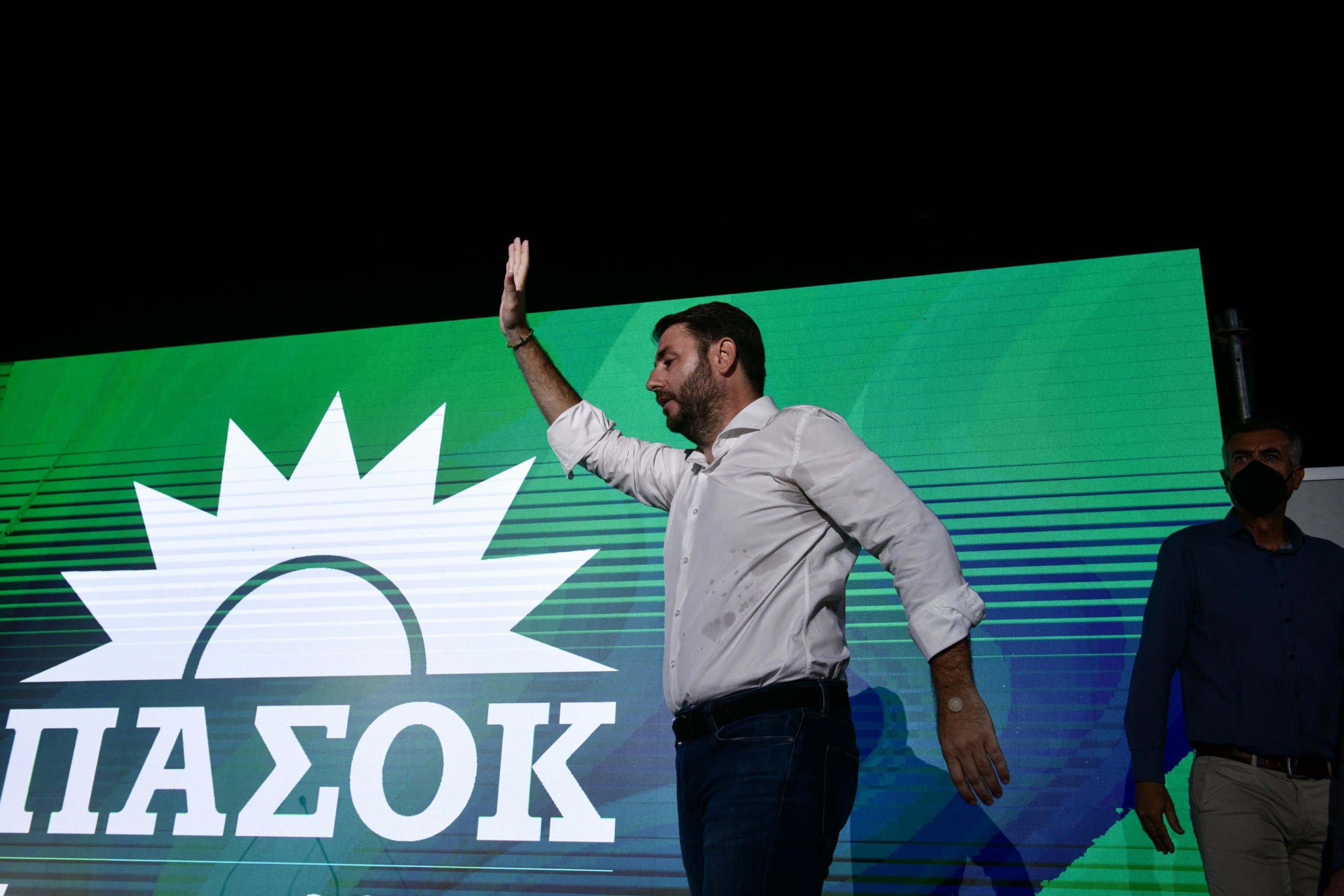 Επιτυχημένη η επέμβαση χιαστού για τον Νίκο Ανδρουλάκη