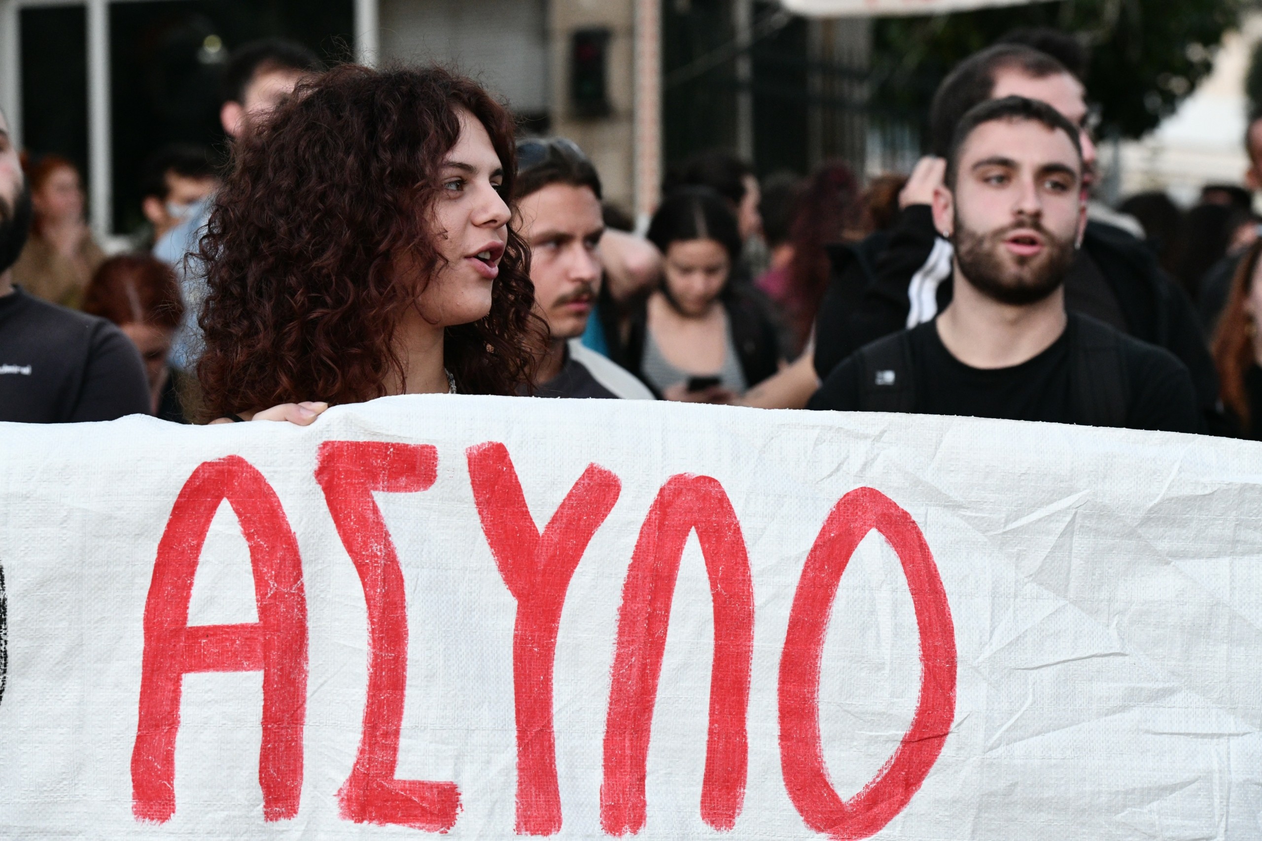 Νέα μαζική κινητοποίηση των φοιτητών στη Θεσσαλονίκη κατά της πανεπιστημιακής αστυνομίας (vids)