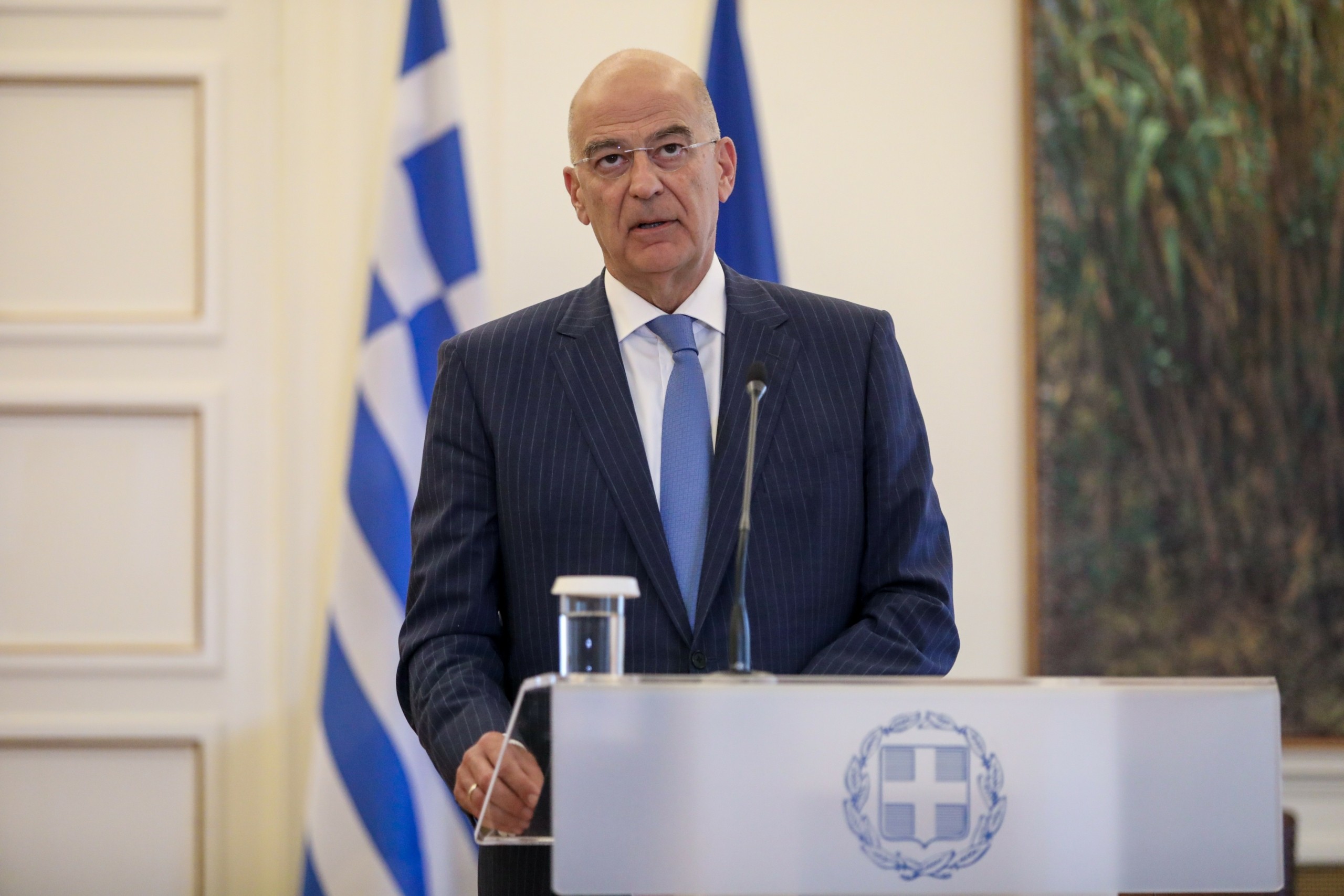 Ανήσυχος ο Δένδιας για τις τουρκικές προκλήσεις – Τι είπε για τη συνάντηση Μητσοτάκη με Ερντογάν