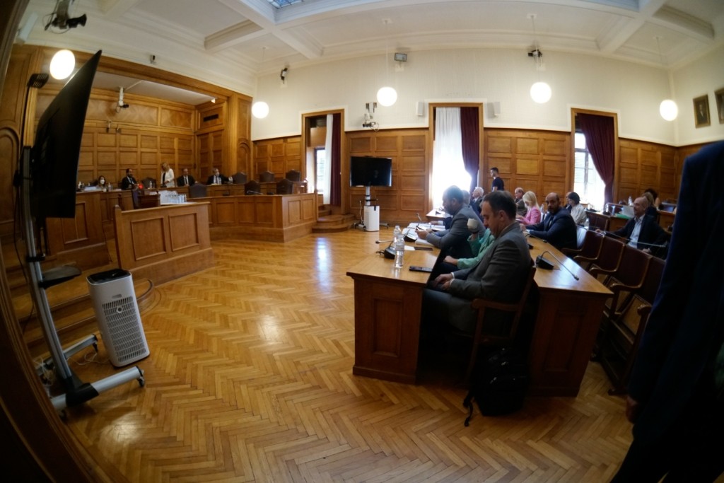 Οι πρώην διοικητές της ΕΥΠ πρώτοι μάρτυρες στην Εξεταστική για τις υποκλοπές – Καταθέτουν μόνο κρατικοί αξιωματούχοι