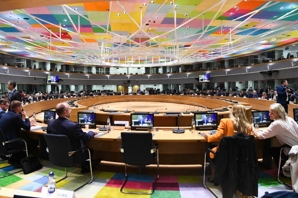 Η ΕΕ δημιουργεί “έκτακτο μέσο” για να οχυρωθεί απέναντι στην οικονομική κρίση