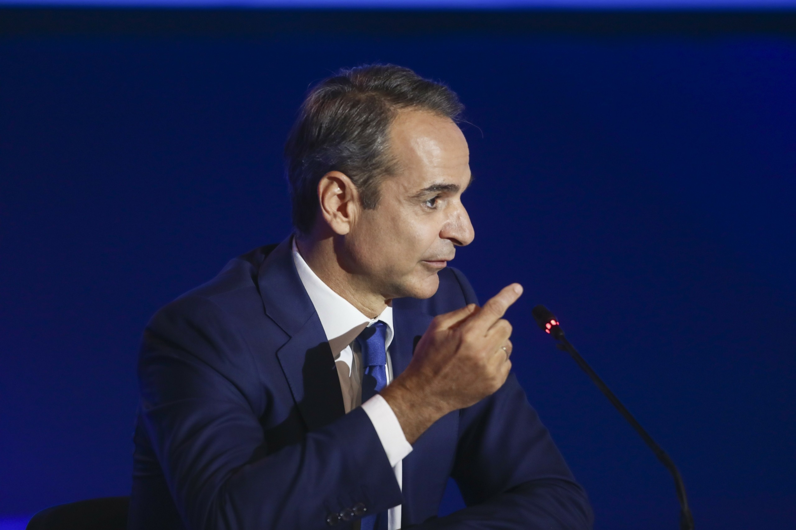 Ο Μητσοτάκης για τις γυναικοκτονίες και τον πολιτικό γάμο ομόφυλων ζευγαριών