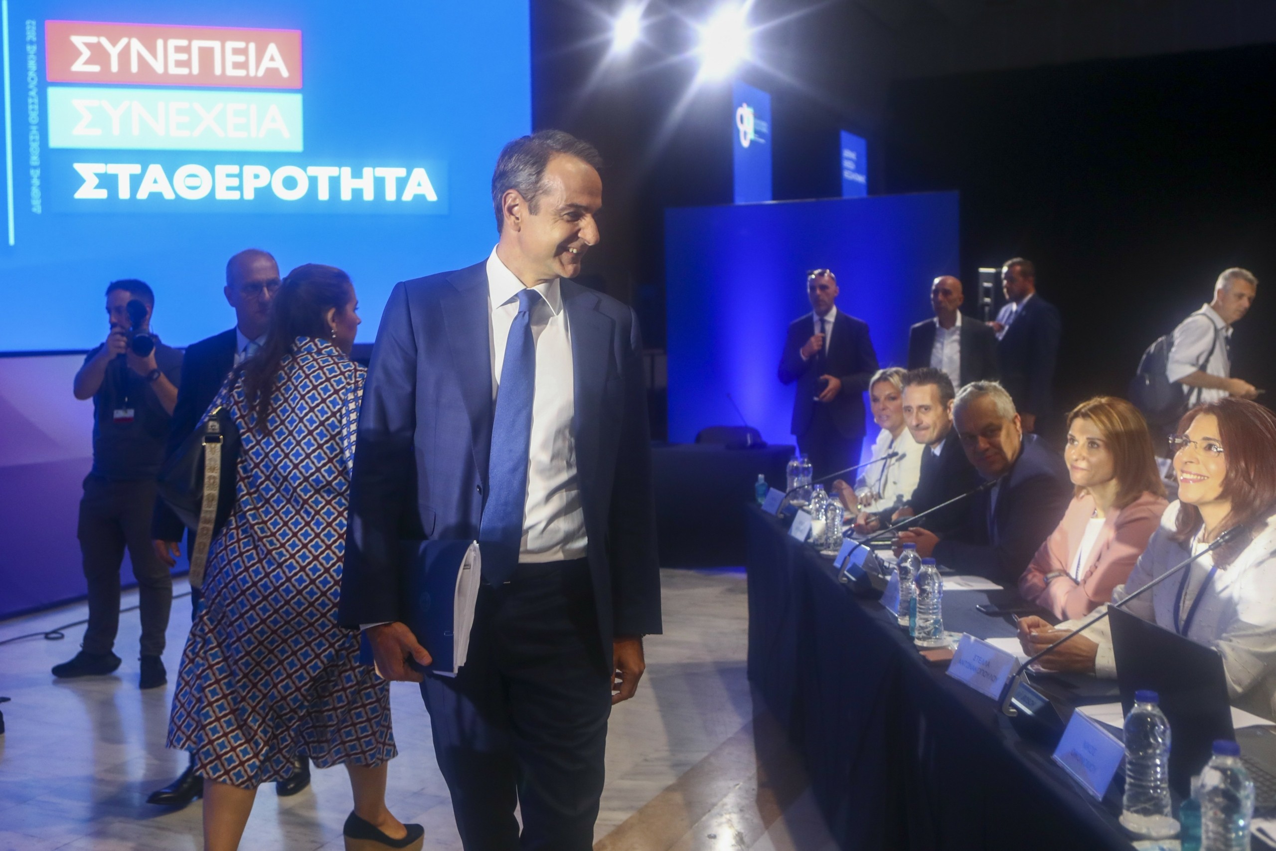 Τα τρία ΟΧΙ του Μητσοτάκη για πρόωρες εκλογές, εκλογικό νόμο και ανασχηματισμό