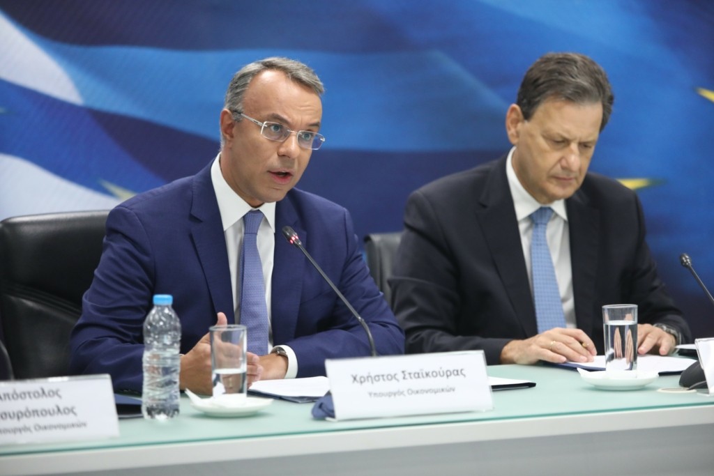 Επίδομα θέρμανσης στα 350 ευρώ – Ποιοι θα πάρουν την επιταγή ακρίβειας των 250 ευρώ (vid)