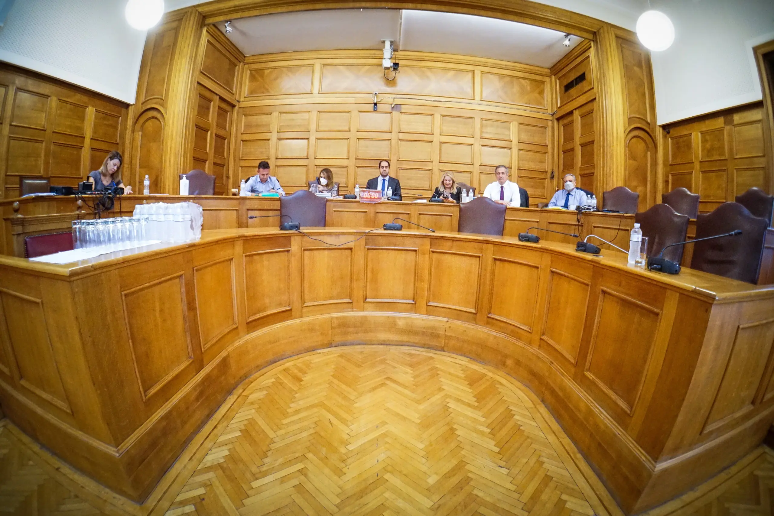 “Νόμιμη η επισύνδεση του τηλεφώνου του Ανδρουλάκη” – Τι κατέθεσε ο διοικητής της ΕΥΠ στην Εξεταστική για τις υποκλοπές
