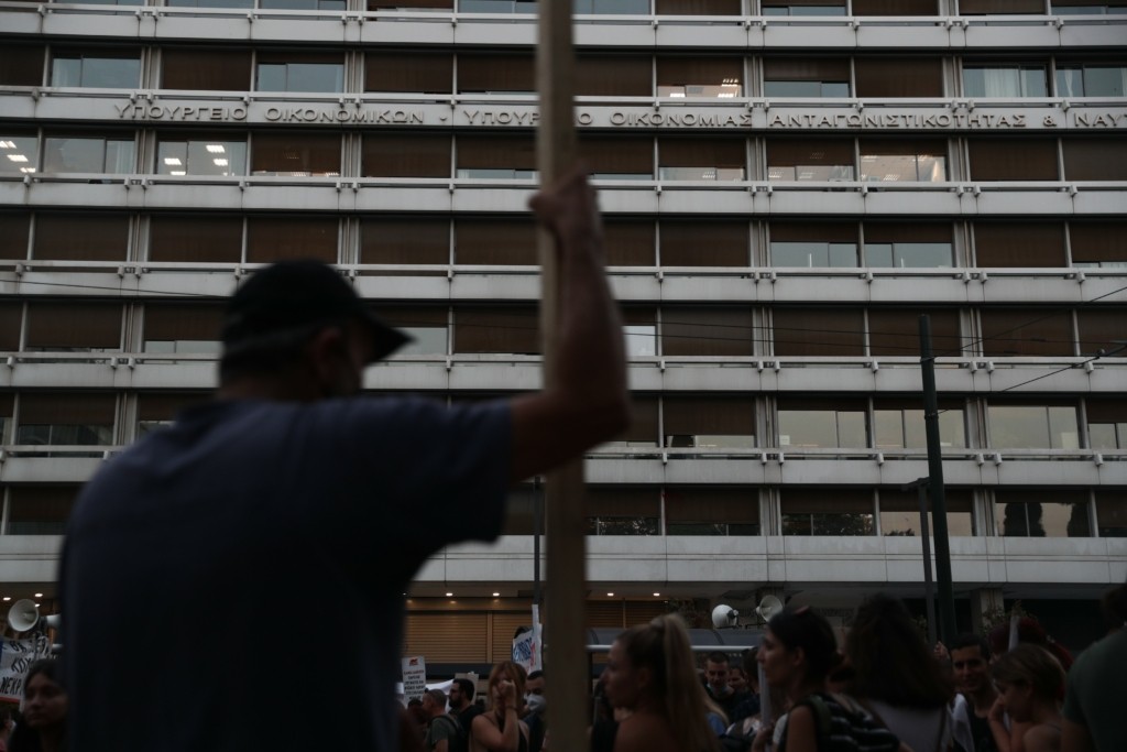 Αποκαταστάθηκε η κυκλοφορία στην οδό Σταδίου