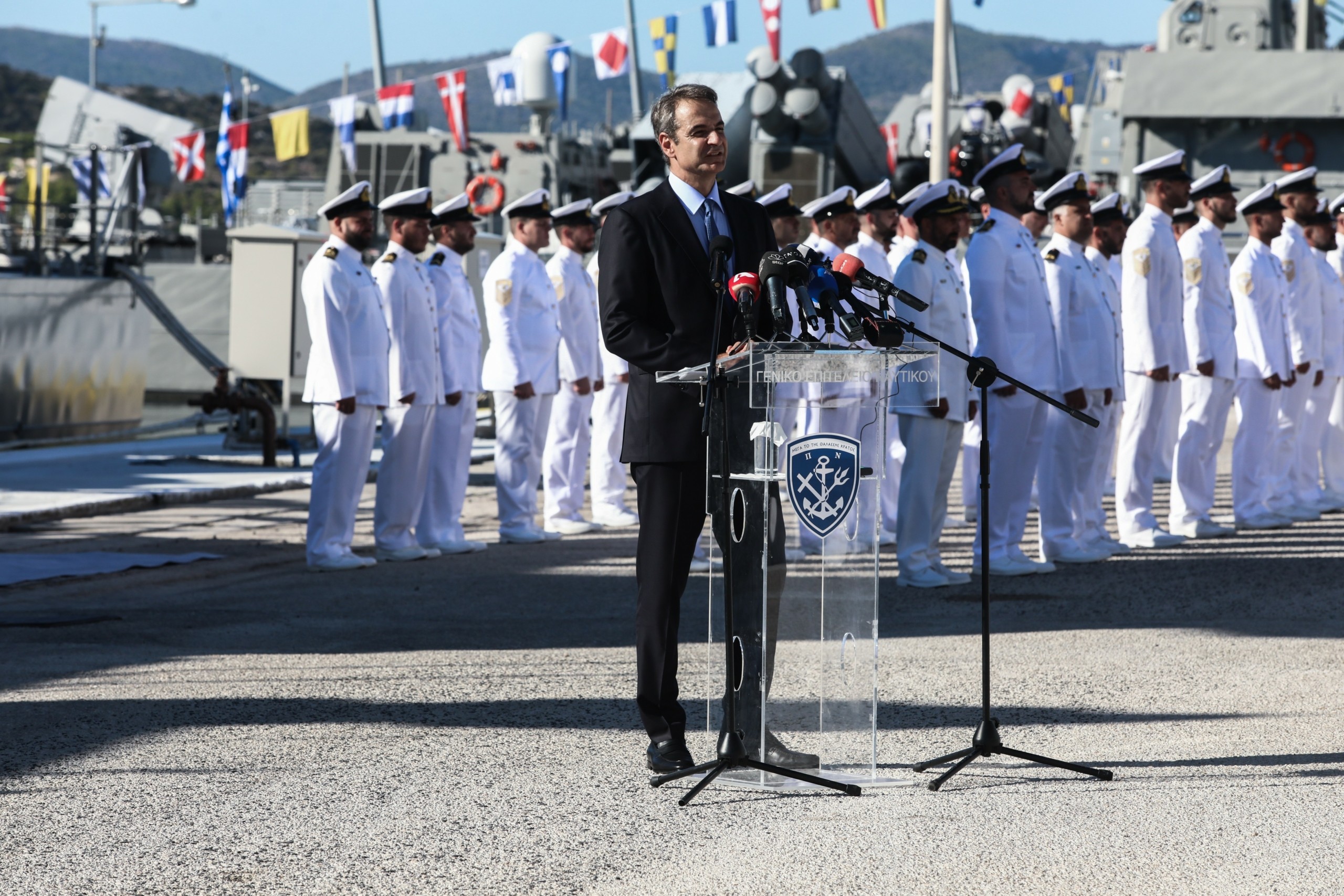 Ξεκάθαρος ο Μητσοτάκης – “Τα σύνορά μας έχουν γαλάζιο χρώμα, όχι γκρίζο – Όποιος τα παραβιάζει τιμωρείται”