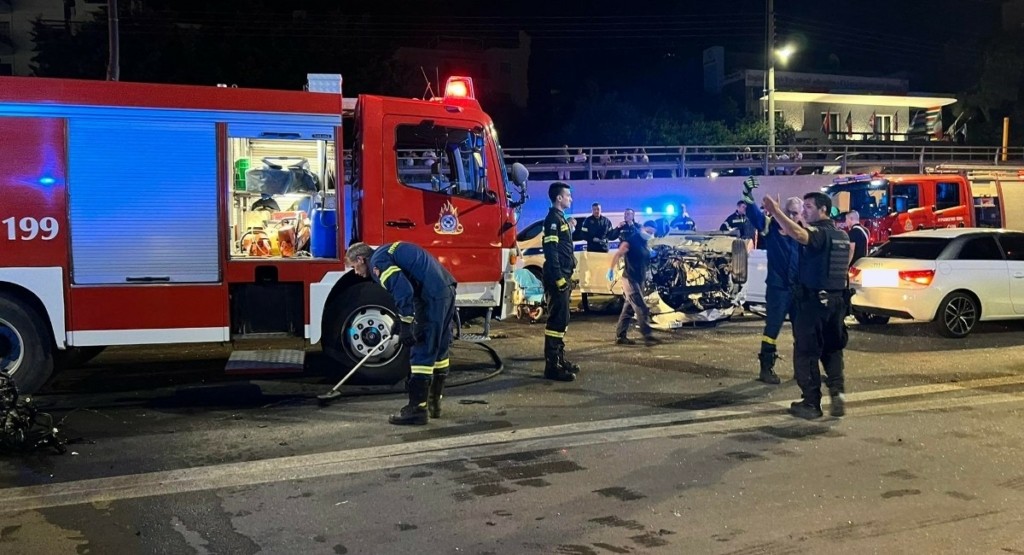 Τροχαίο στη Λεωφόρο Βουλιαγμένης – Ντελαπάρισε Ι.Χ. με τρεις γυναίκες