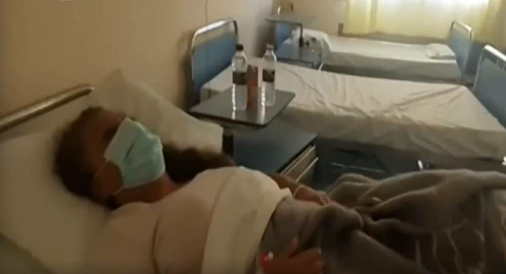 Άφαντος ο οδηγός που παρέσυρε και εγκατέλειψε πεζή σε live μετάδοση – Ξεσπά η τραυματίας (vid)