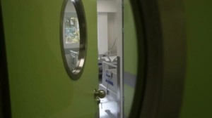 Λάρισα: 3χρονο παιδί υπέστη εγκεφαλίτιδα από γρίπη και νοσηλεύεται στο Πανεπιστημιακό Νοσοκομείο – Ανέβασε 39 πυρετό