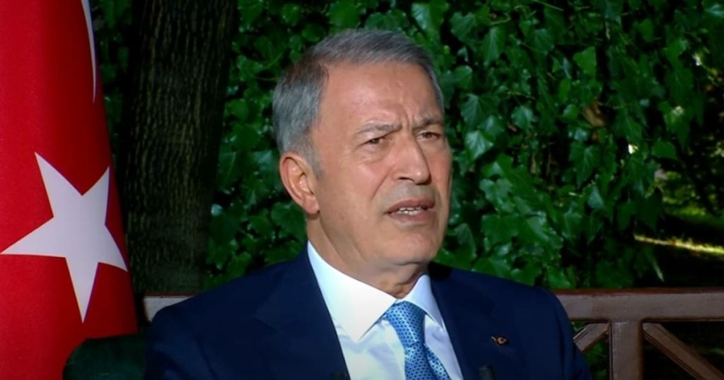 Εκτός ορίων με νέες απειλές ο Ακάρ – “Έχουμε δικαίωμα αυτοάμυνας – Το κολύμπι θα βοηθήσει τους Έλληνες”
