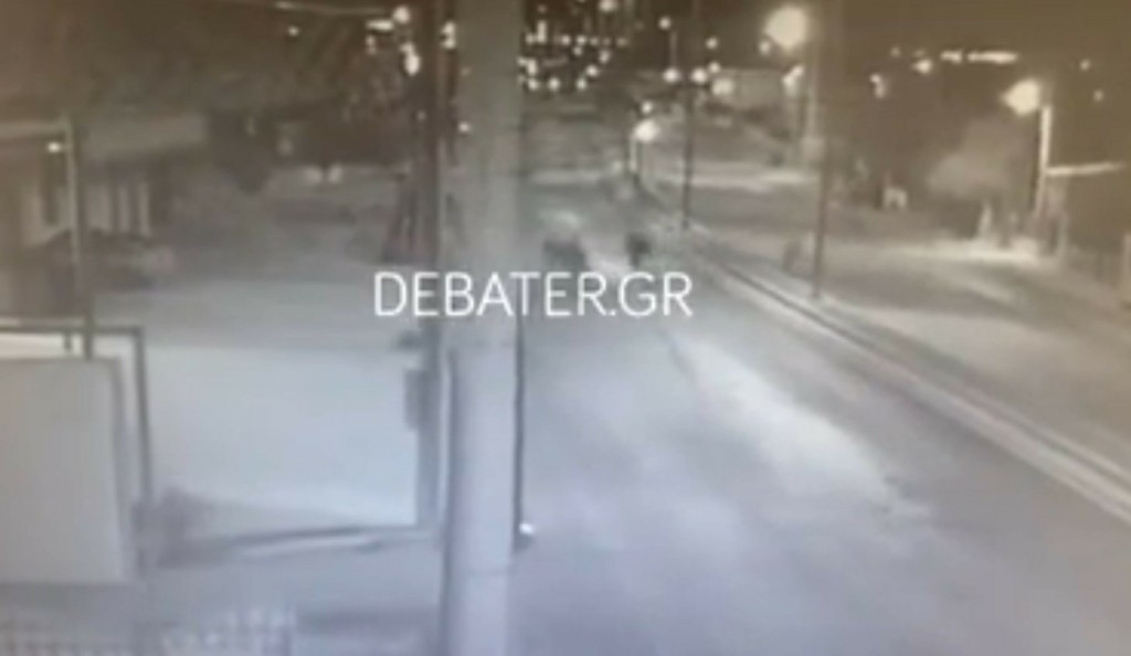 Η τρομακτική ληστεία στο σπίτι επιχειρηματία στον Ασπρόπυργο – Βίντεο ντοκουμέντα του DEBATER από την εισβολή των δραστών