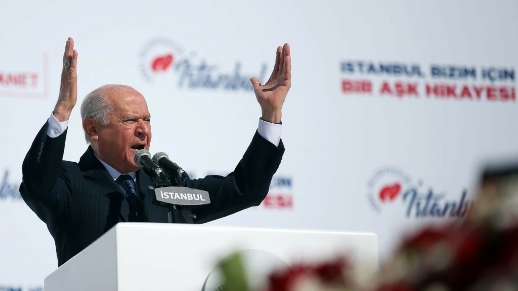 Ακραίο παραλήρημα απειλών Μπαχτσελί σε Μητσοτάκη – “Θα έρθουμε τρέχοντας, με αίμα και ψυχή και θα σας κάνουμε να πληρώσετε” (vid)