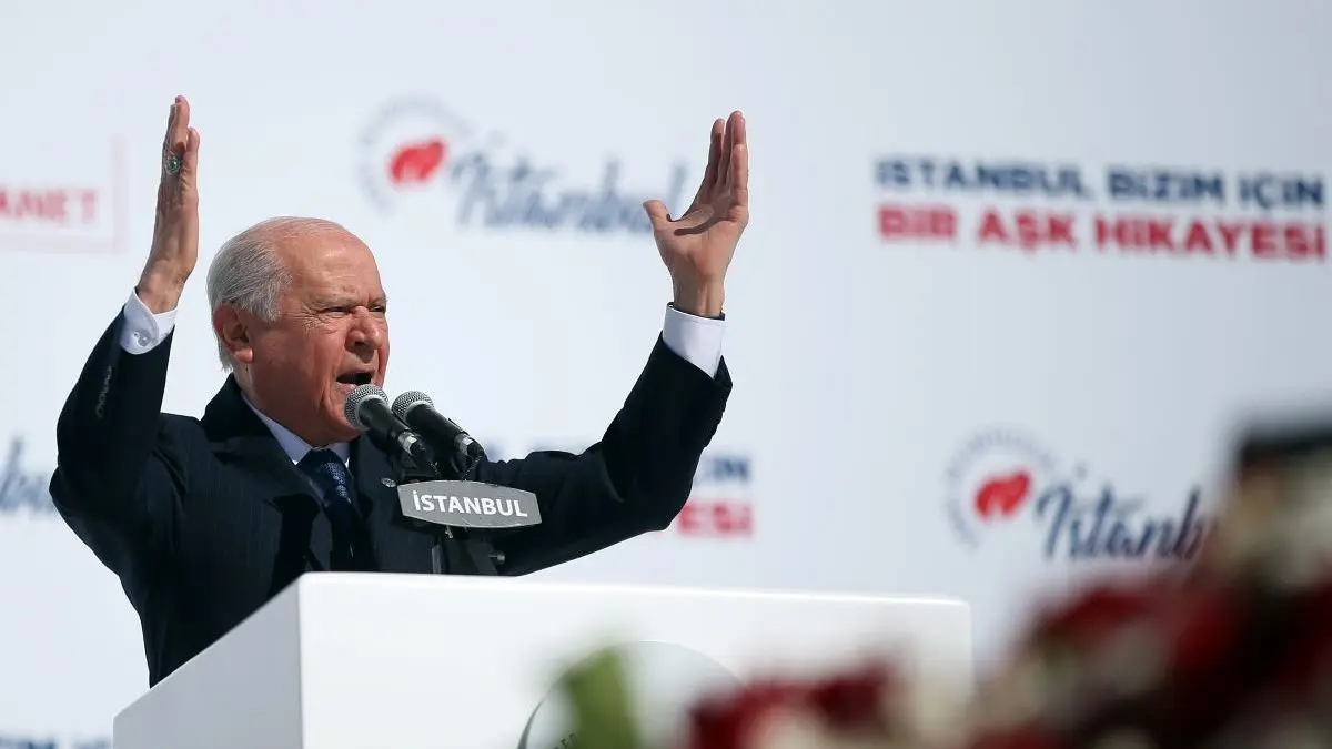 Ακραίο παραλήρημα απειλών Μπαχτσελί σε Μητσοτάκη – “Θα έρθουμε τρέχοντας, με αίμα και ψυχή και θα σας κάνουμε να πληρώσετε” (vid)
