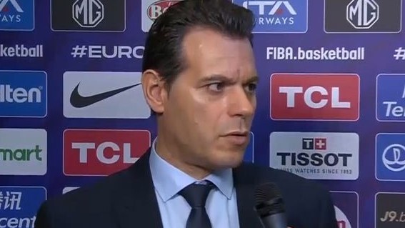 Έκπληκτος ο Ίτουδης όταν τον ρώτησαν για την κατάσταση του “Greek Freak” – “Τι εννοείς;” (vids)