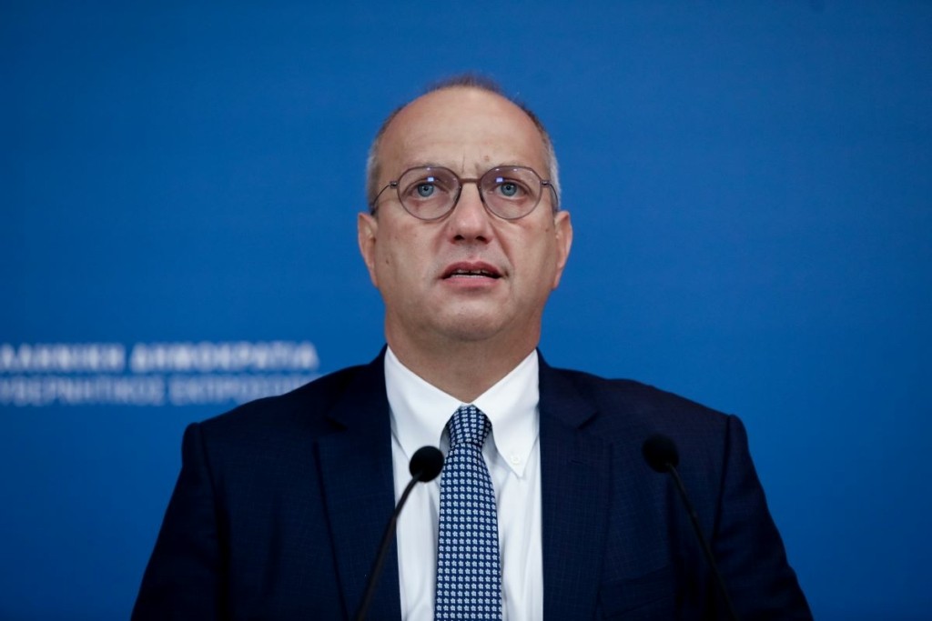 Οικονόμου για Τέμπη – “Δεν καταφέραμε να εξαλείψουμε τις ελλείψεις, αναλαμβάνουμε το μερίδιο που μας αναλογεί”