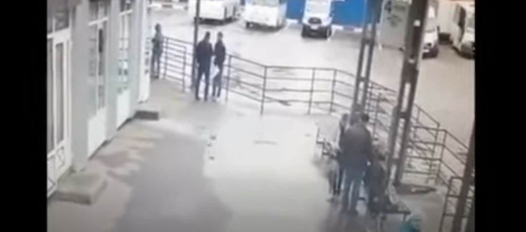Άντρας αυτοπυρπολήθηκε στη Ρωσία για να μην πάει στον πόλεμο στην Ουκρανία – ΠΟΛΥ ΣΚΛΗΡΟ ΒΙΝΤΕΟ