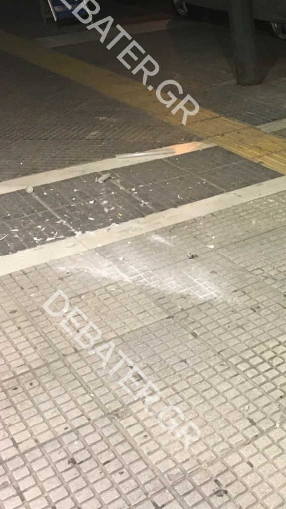 Ανήλικα στην Καλλιθέα έσπαγαν λάμπες φθορίου τα ξημερώματα (pics&vid)